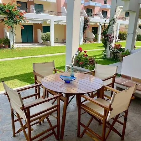 Maisonette Next To The Sea Pefkochori