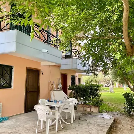 Holiday home Maisonette Next To The Sea Pefkochori